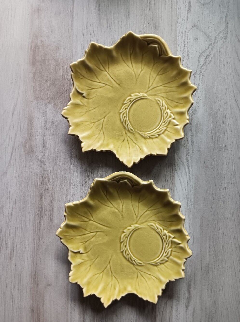 Vintage 40's Woodfield By Steubenville Ceramic Plates Leaf Yellow Green Set Of 2